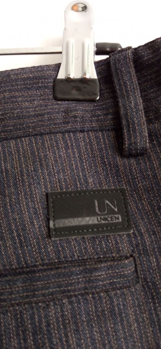 Traje hombre Unicen 48 azul con rayas beiges