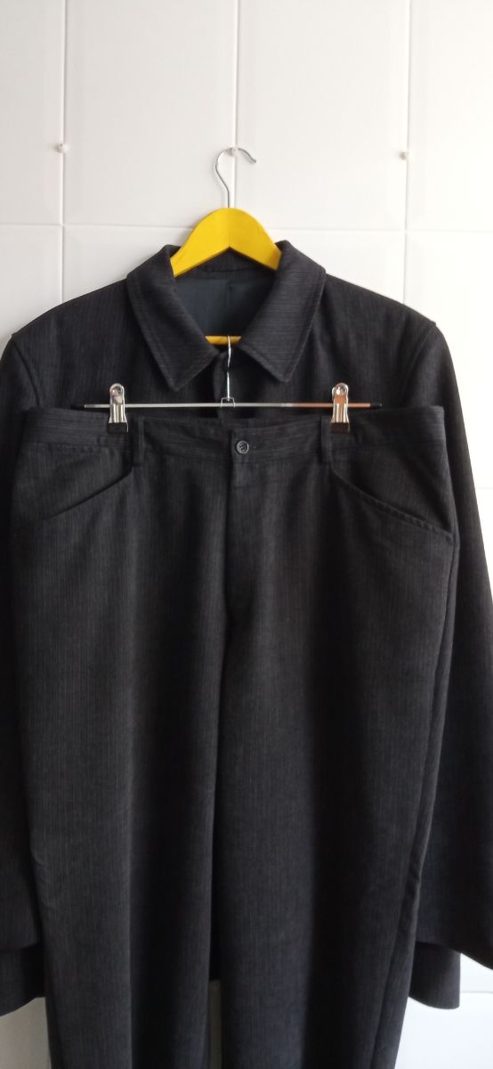 Traje hombre Unicen 48 azul con rayas beiges