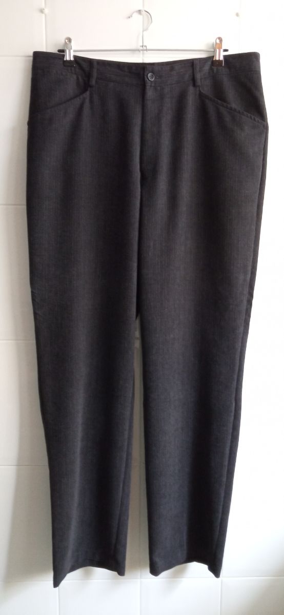 Traje hombre Unicen 48 azul con rayas beiges