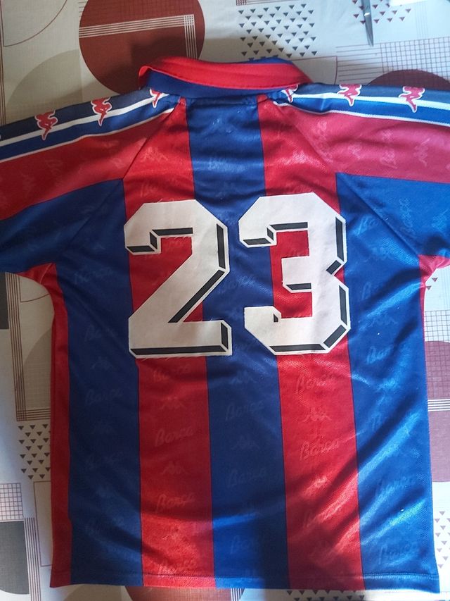 Camiseta F.C. Barcelona Ivan de la Peña 23