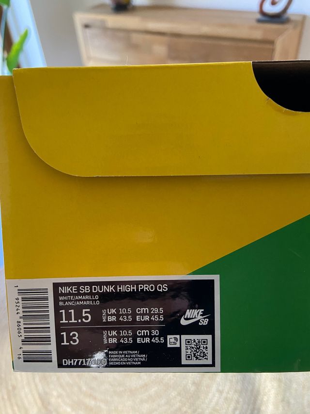 Nike sb dunk unicorn