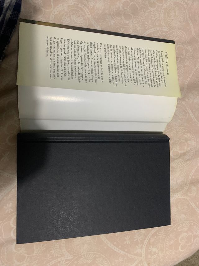 Libro de misterio "Medidas extremas"