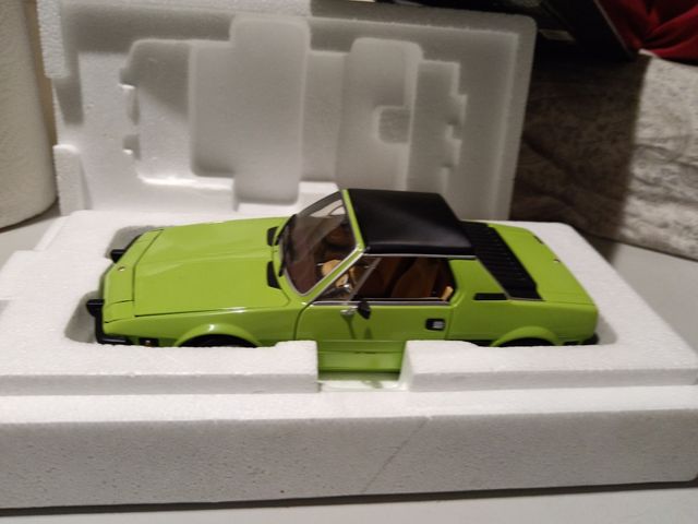1/18 maqueta Fiat x 1/9 1974