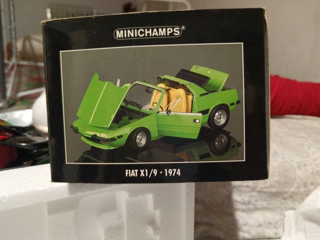 1/18 maqueta Fiat x 1/9 1974
