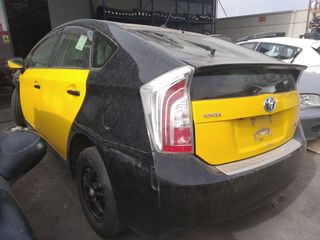 Toyota Prius Plug-In 2012