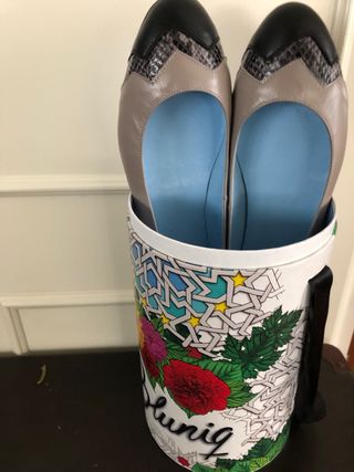 Bailarinas\\/manoletinas piel nuevas Bluniq de segunda mano por 45 EUR en  Barcelona en WALLAPOP