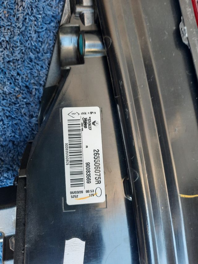 piloto trasero derecho de Renault megane 5