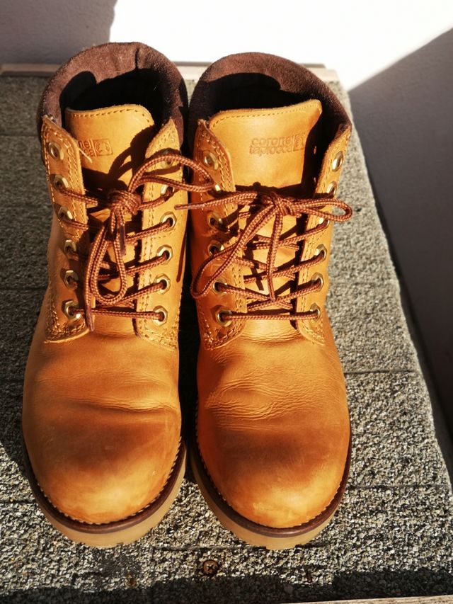 Botas Coronel Tapioca. 