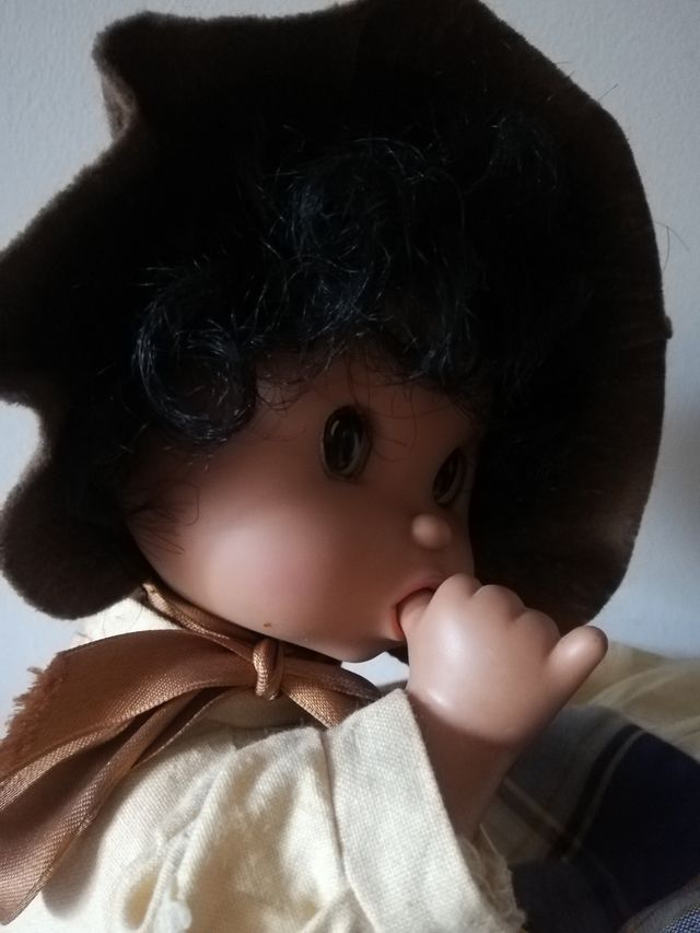 Muñeca adorno años 70