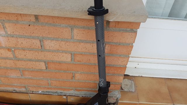 Patinete niño y regalo casco