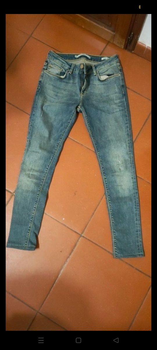 Jeans skinny di Zara