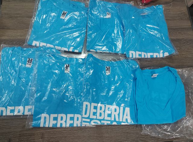 5 Camisetas nuevas en su bolsa, 15€ todas juntas