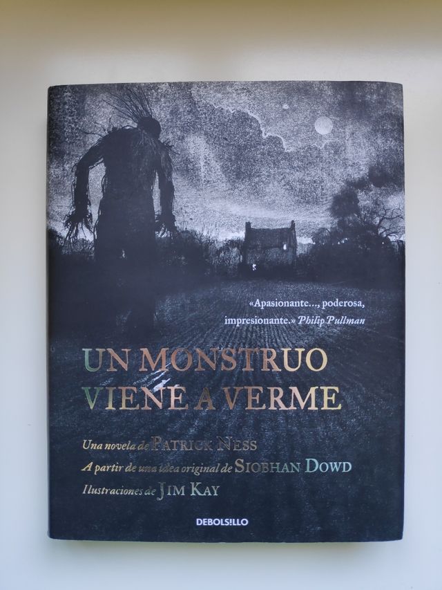 libro un monstruo viene a verme