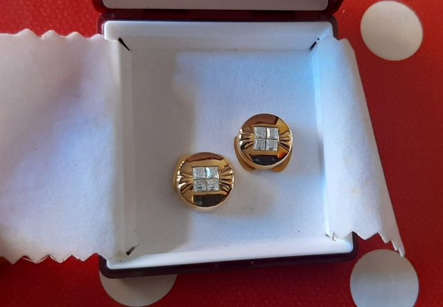 Gemelos cubre botones