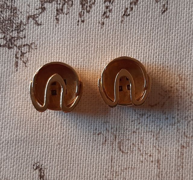 Gemelos cubre botones