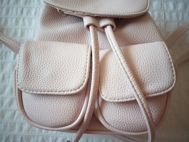 Mochila pequeña de Bershka