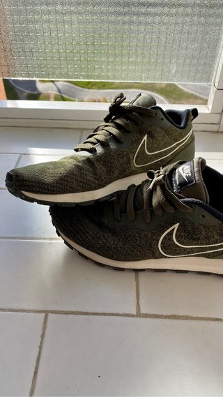 Nike Md Runner 2 Eng Mesh (Talla 42) de segunda mano por 30 EUR en  Vitoria-Gasteiz en WALLAPOP
