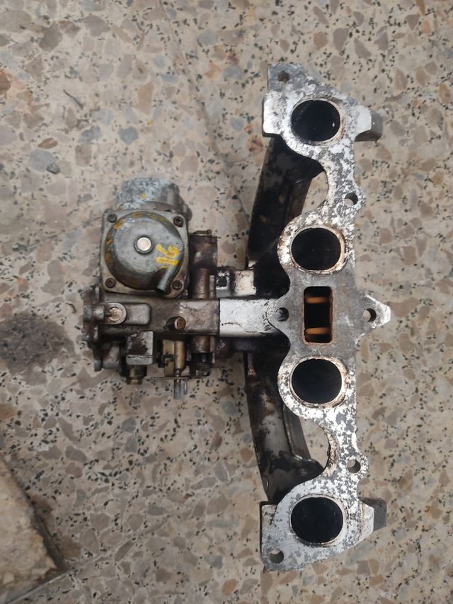 Carburador y colectores Ford escort MK3