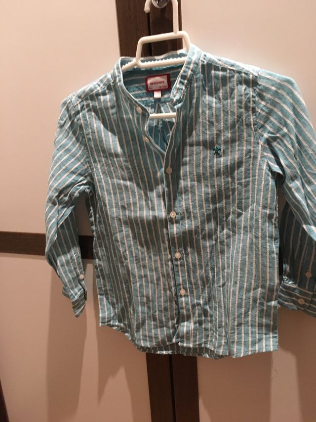 Camisa rayas neck neck talla 6años de niño