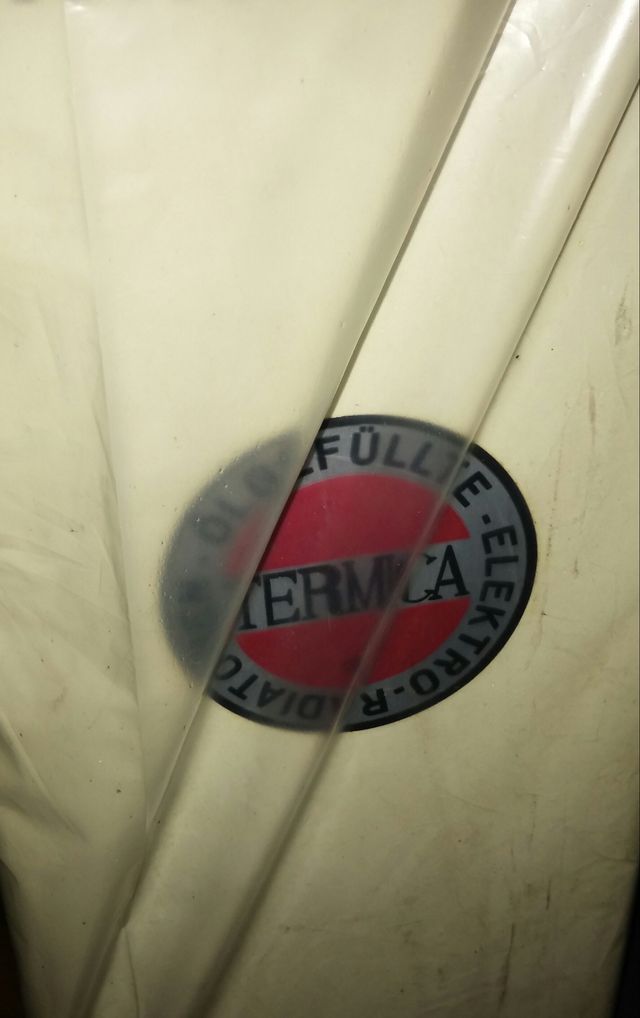 RADIATORE ELETTRICO AD OLIO PORTATILE