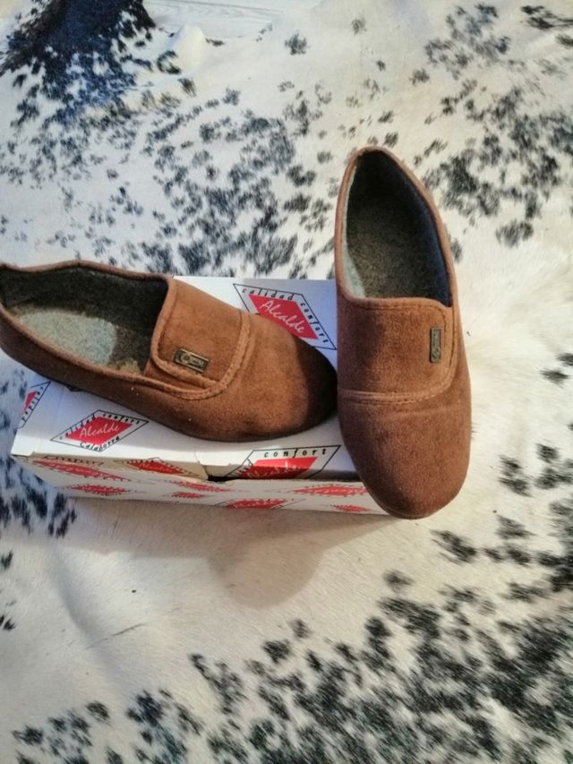 zapatillas señora marrones, num 37