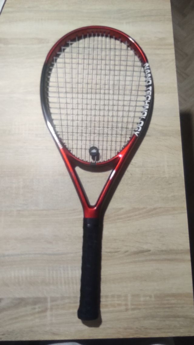 racchette tennis in fibra di carbonio