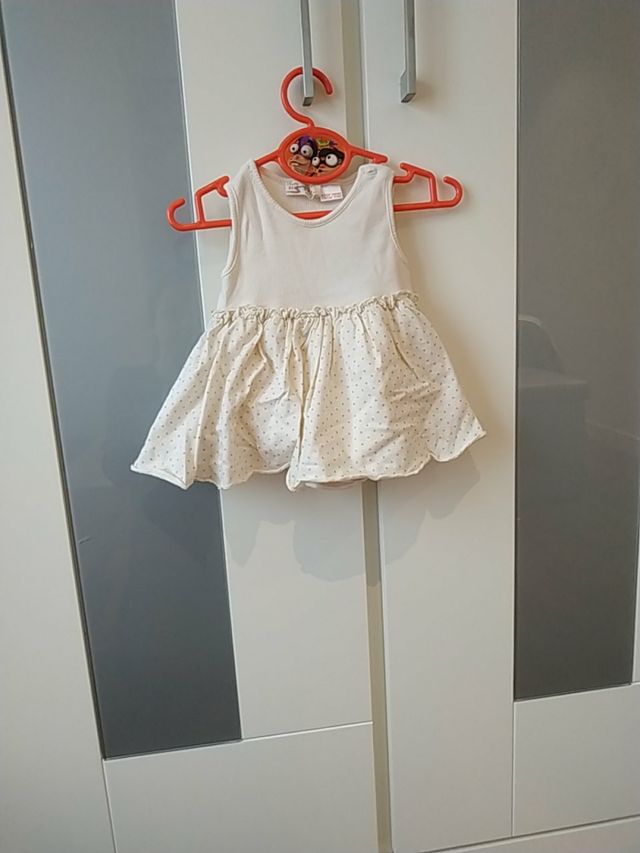 vestido zara con cubre pañal incorporado talla 6-9