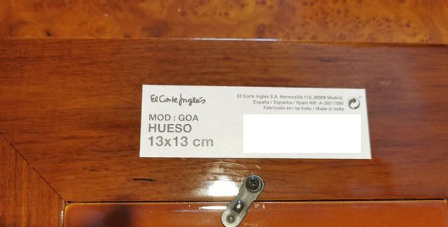 MARCO PARA FOTOS DE 13 x 13 cm. - FABRICADO EN HUE