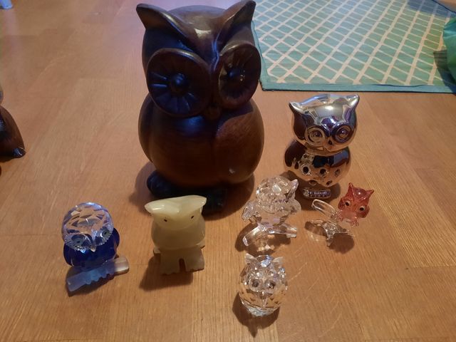 búhos madera tallada