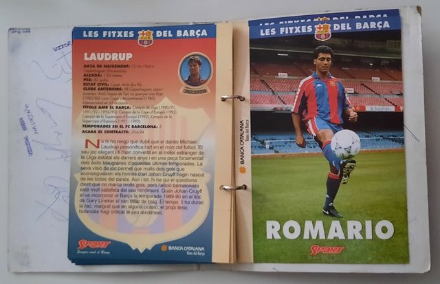Album con fichas del Barça y firmas