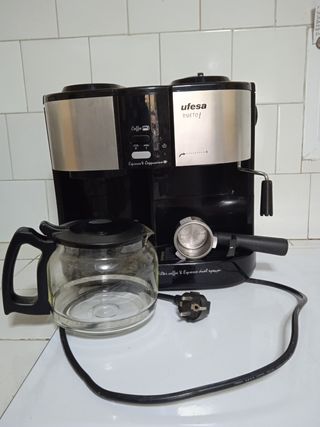 Cafetera eléctrica de segunda mano por 100 EUR en Villafer en WALLAPOP