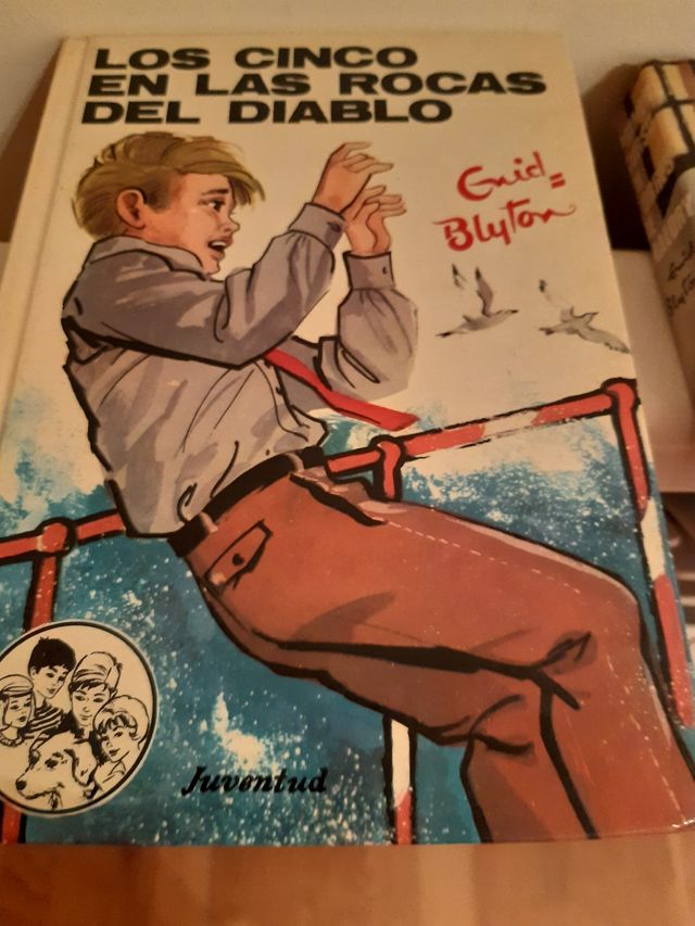 Libros 2 € cada uno