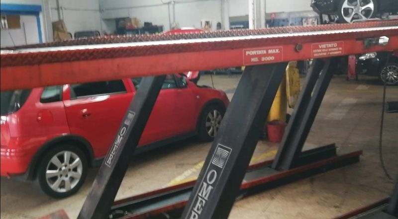 PANTOGRAFO ALINEACIÓN PARALELO OMER VEGA 3.000Kg.