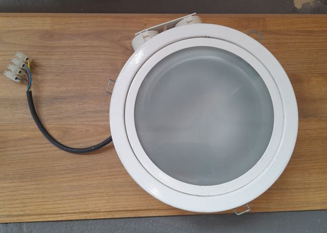 Aplique luz para techo.