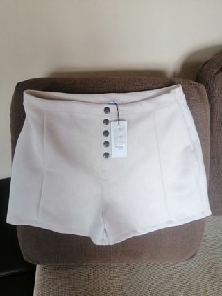 Pantalones cortos formula joven de segunda mano por 12 EUR en Guadalajara  en WALLAPOP