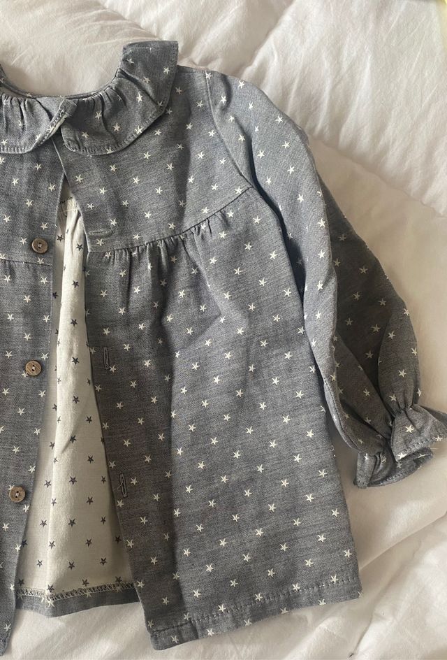 Camisa Tul y pompón Talla 5 gris estrellas