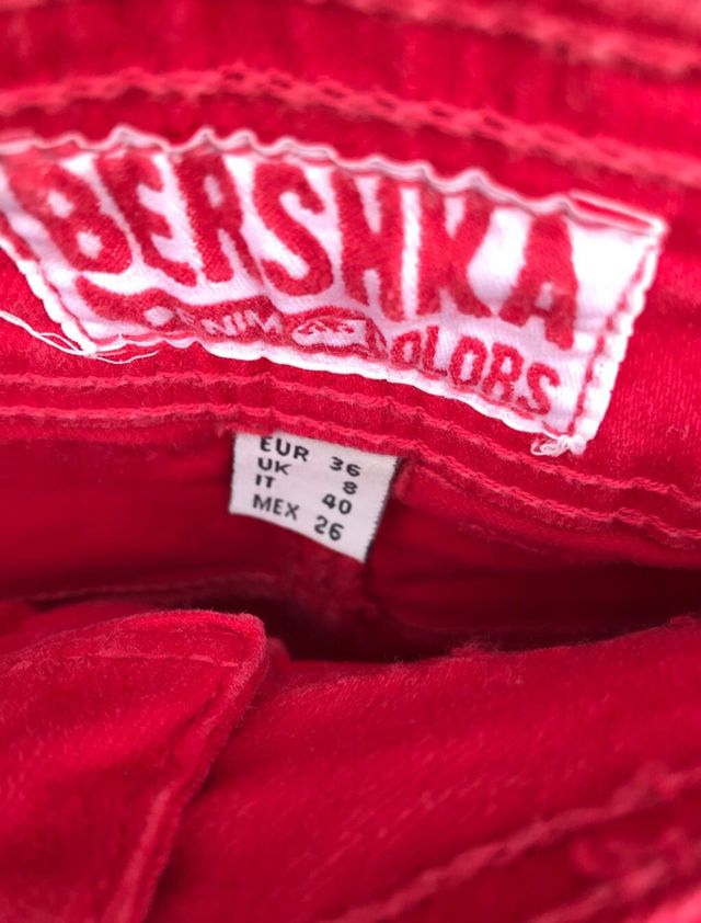 Faldas talla 36 Mango, Bershka