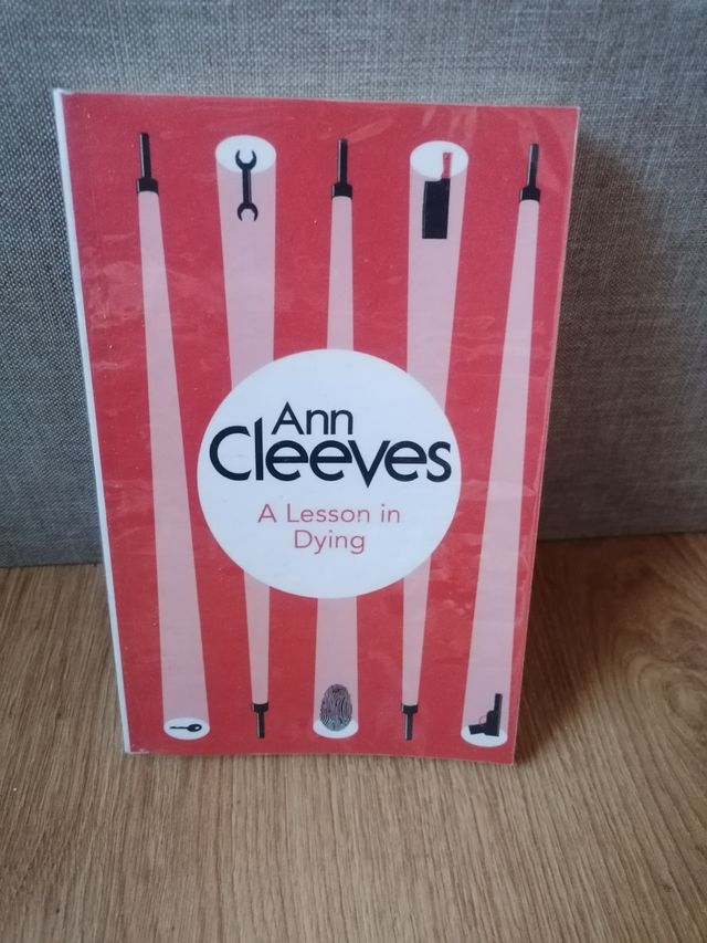 Libro A Lesson in Dying - Ann Cleeves (Nuevo)