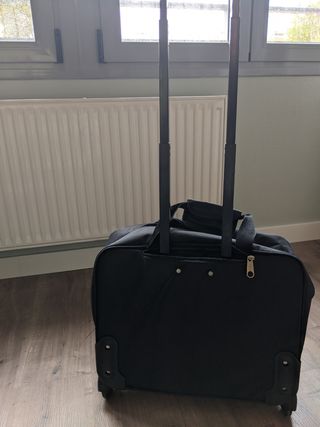 Misako – Maleta de Viaje DINAMIC Mediana 64 X 39 X 28CM - 69L - 3,1KG de en  Color Coral | 4 Ruedas | Maleta Rigida - PREYCA