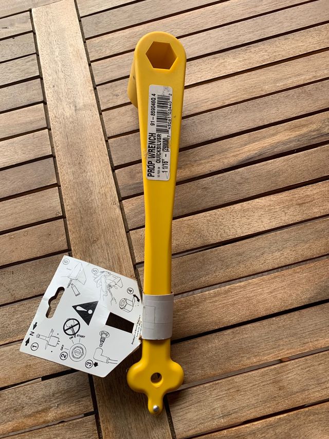 QuikSilver prop wrench