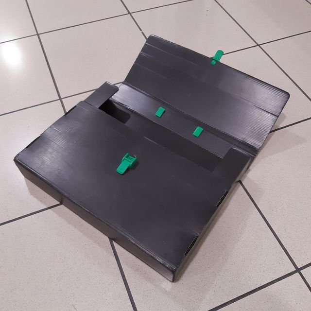 Tre borse e due omaggi