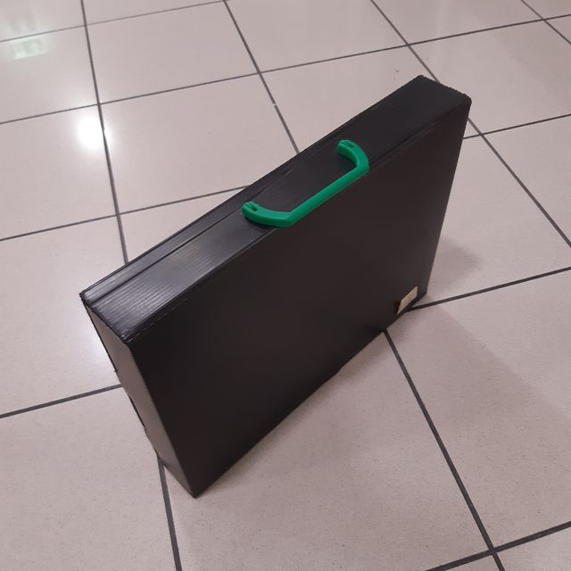 Tre borse e due omaggi