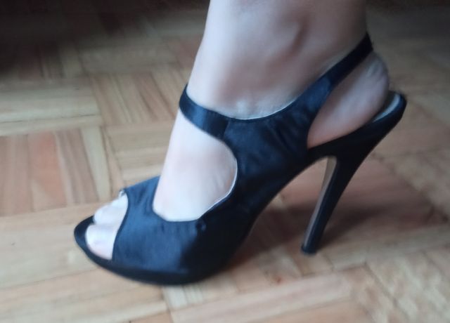 Peep toe Yves Saint Laurent