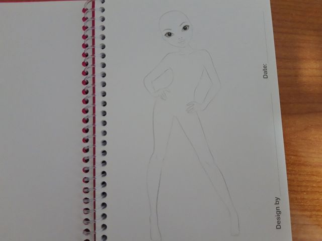 Libreta para diseñar Top Model. Nueva.