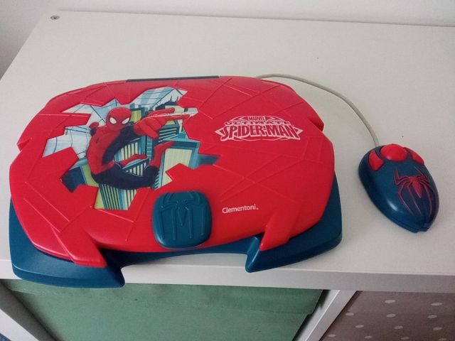 ordenador juguete Spiderman