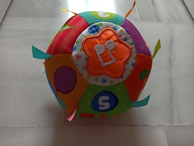 Pelota musical Vtech