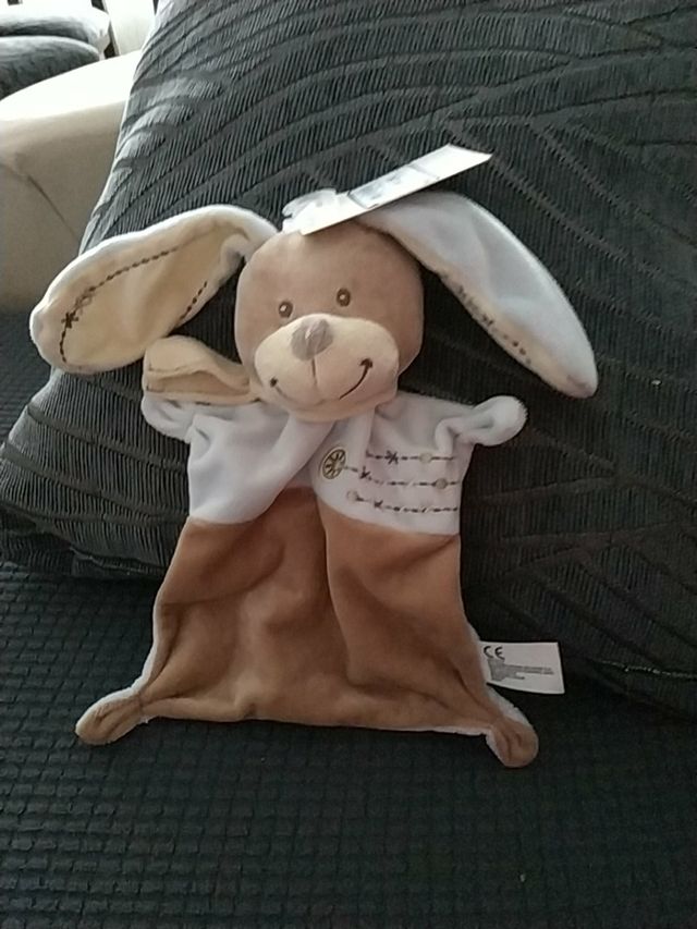 atrapasueños de conejito con etiqueta