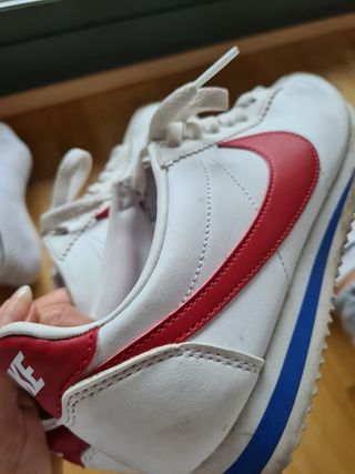 Nike cortez leather de segunda mano por 30 EUR en Madrid en WALLAPOP