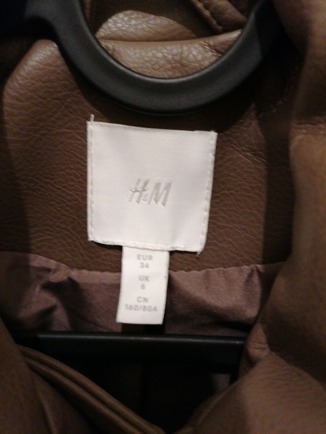 cazadora polipiel marrón