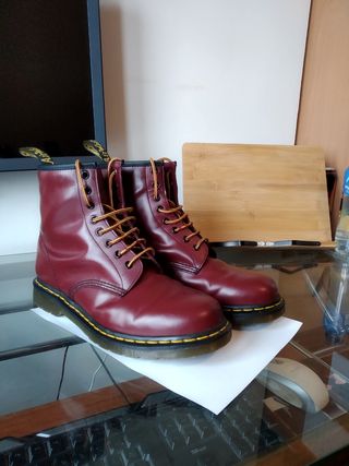 dr martens 42